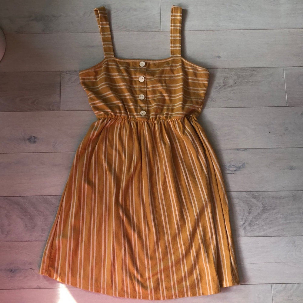 Yellow dress